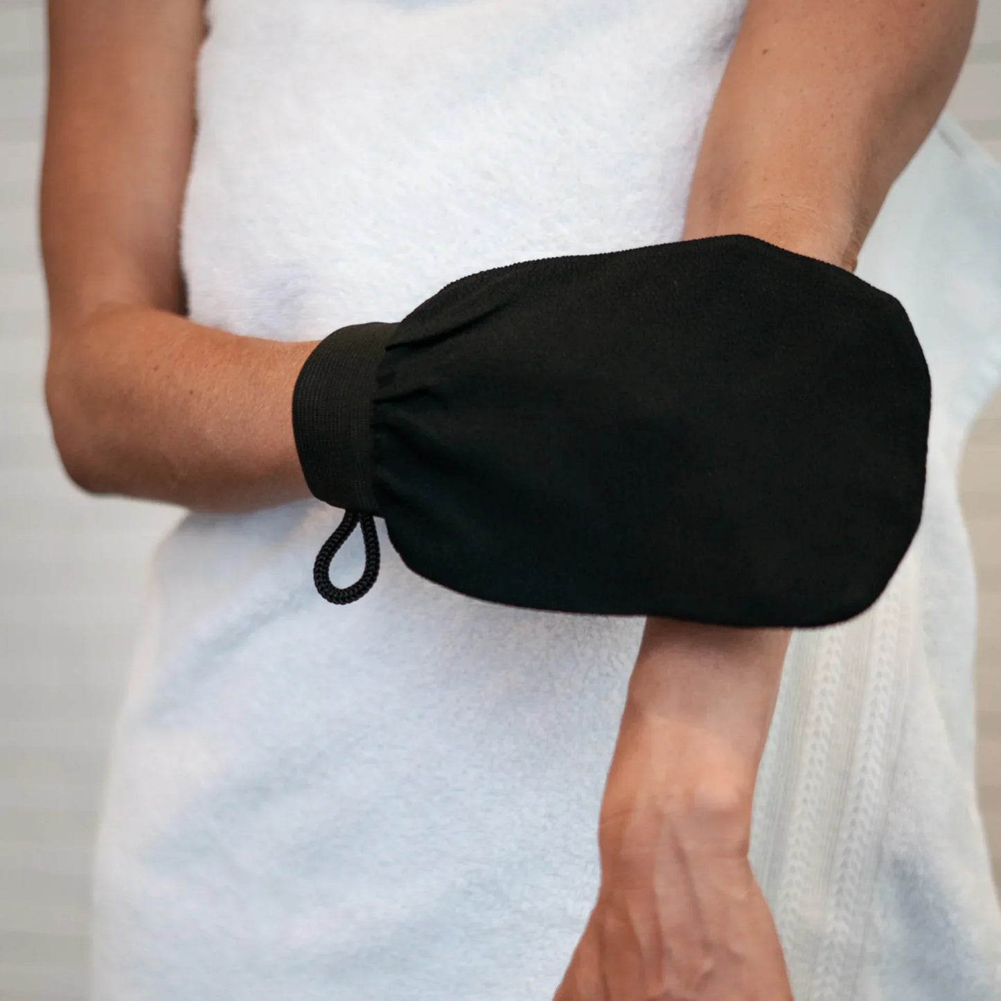 Glam Exfoliating Glove